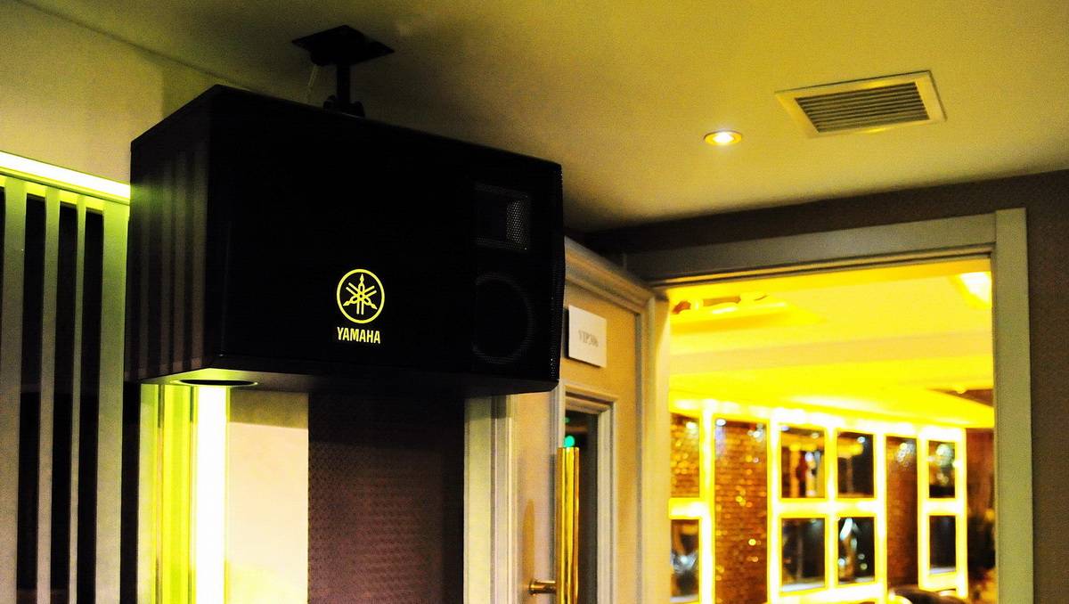 強(qiáng)強(qiáng)北京國際商務(wù)酒店——雅馬哈高端KMS-2500音箱的酒店KTV運(yùn)用
